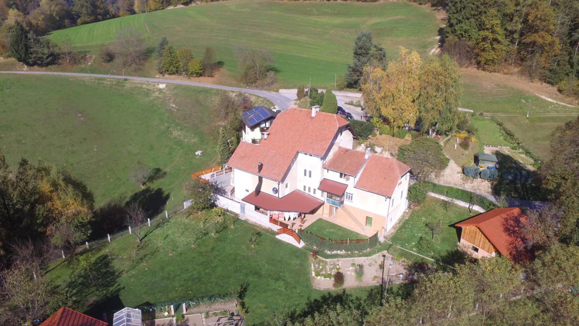 Sostanj Velenje Ravne Sobe Rooms Vrtacnik D O O Экстерьер фото