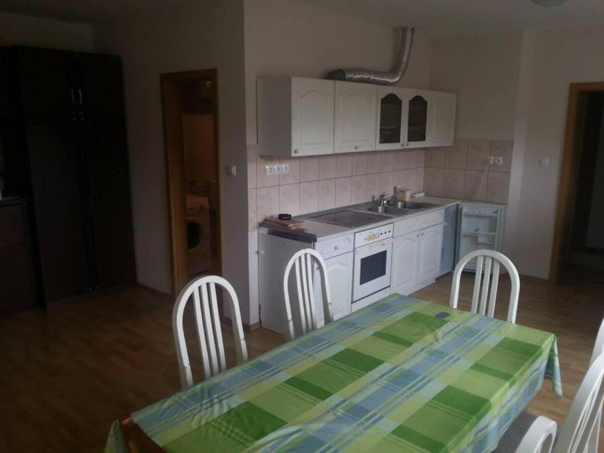 Sostanj Velenje Ravne Sobe Rooms Vrtacnik D O O Экстерьер фото